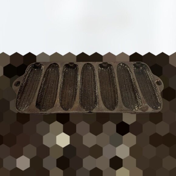 Wagner Ware Vintage 7 Corn Cob Stick Cornbread Cast Iron Pan Made in the USA - Picture 3 of 16